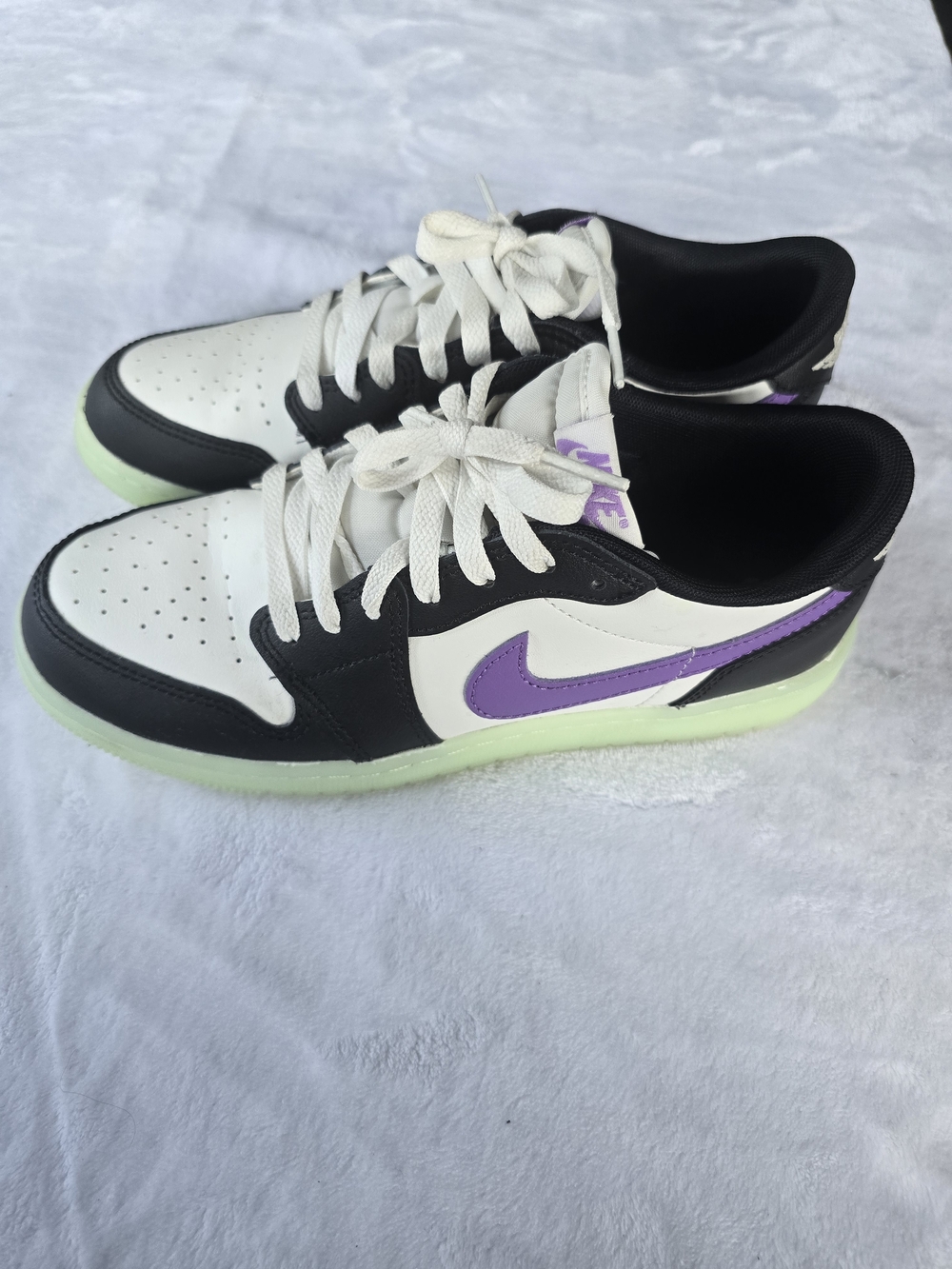 Size 6.5Y Nike Air Jordan 1 Retro Low Og Black Raspberry Hf0410-001 Gs - Picture 3 of 16